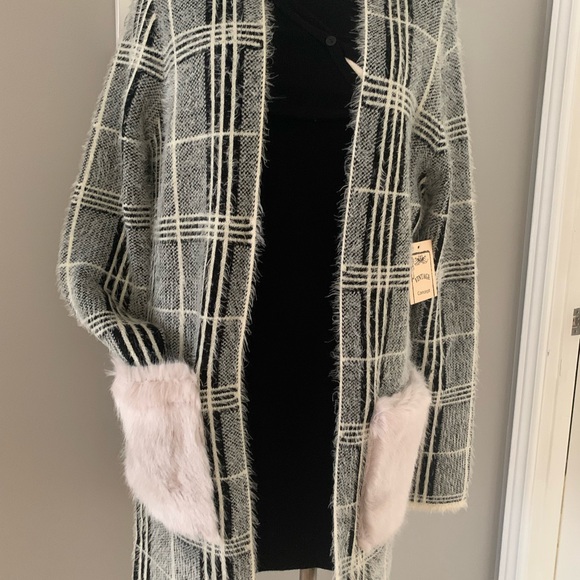 Gorgeous cardigan dress NBW. - Picture 4 of 5